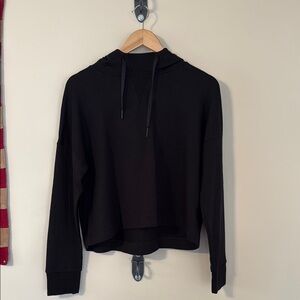Beyond Yoga Black Women's Hoodie Top